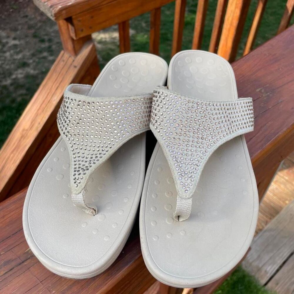 Women’s 10 Vionic Tan/Nude orthopedic platform arch support sandals flip flops